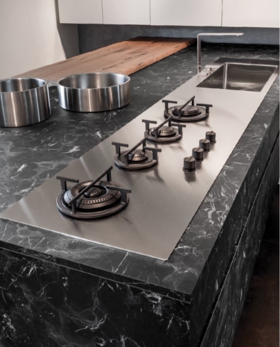 Cucine - Cucine moderne - cucina con gola - Gentili Group - Time gola - lacccato seta opaco - laminato hpl - nero